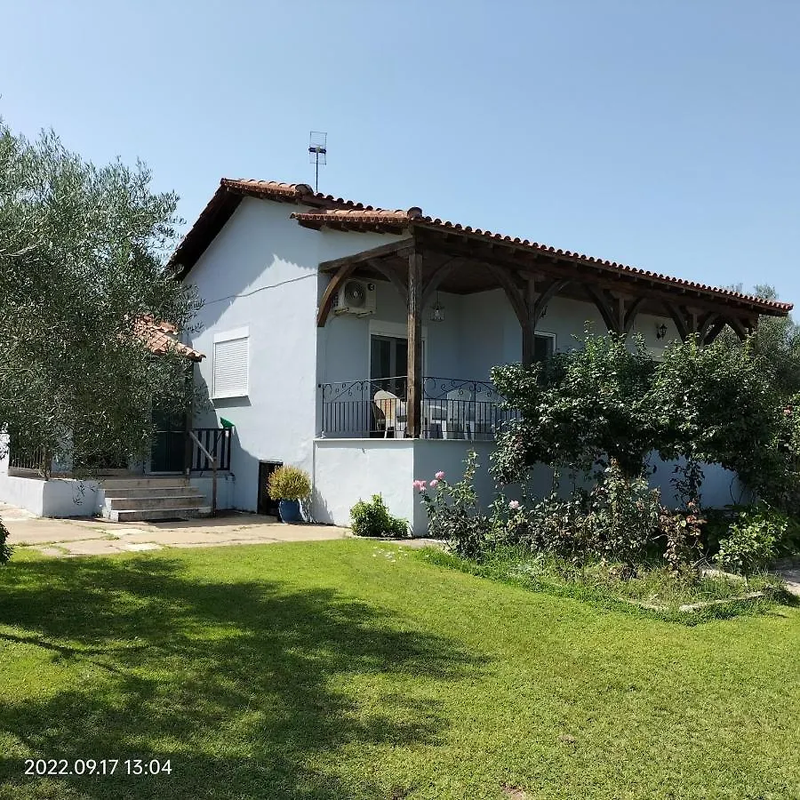 Holiday home House In Vourvourou With Big Garden For 5 Persons. Villa Greece